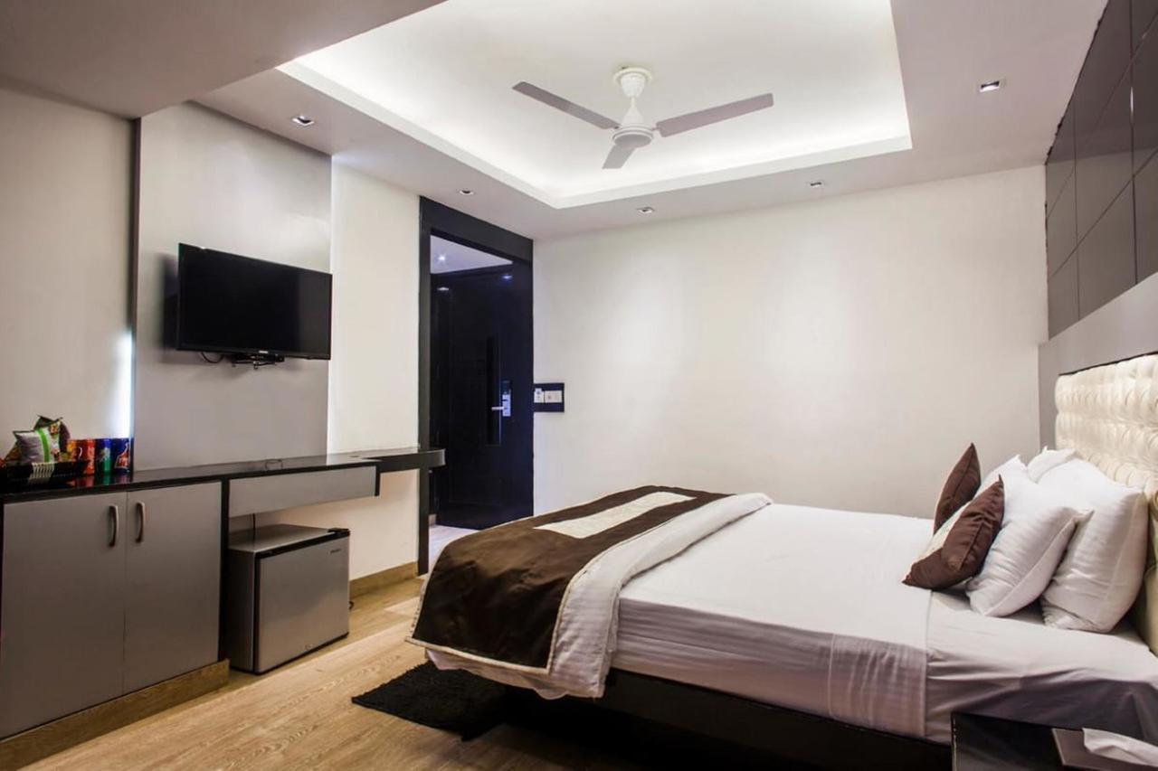 Fabhotel Red Leaf Mall Road Mussoorie Exterior photo