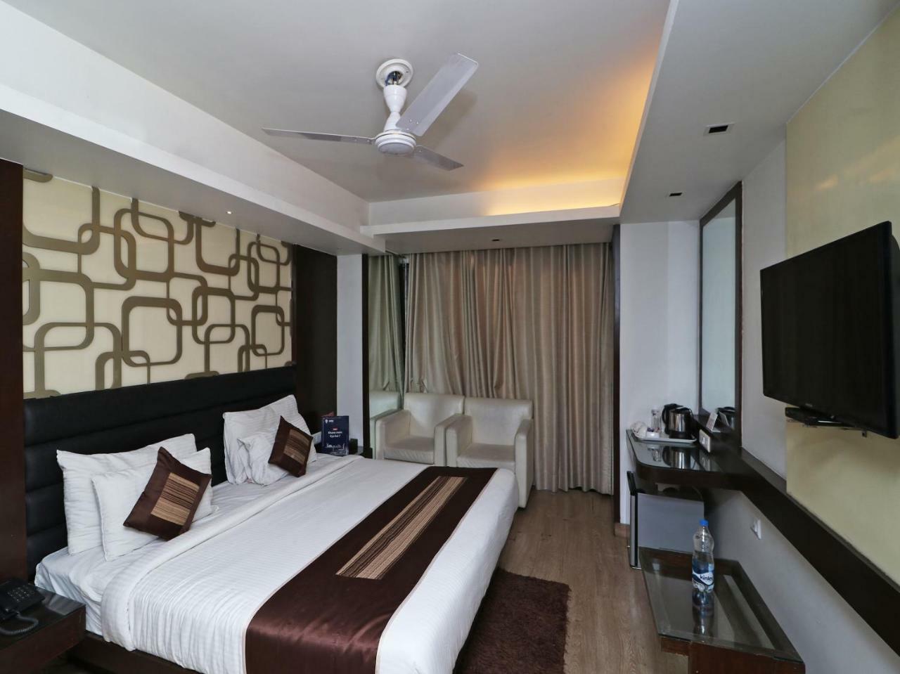 Fabhotel Red Leaf Mall Road Mussoorie Exterior photo